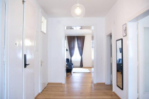 Levestate Premium Apartment close to the City Center